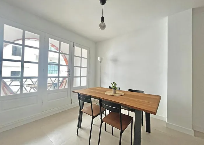 Casa Vista Surf - Beautiful W/ Terrace & Balcony * 코라레호